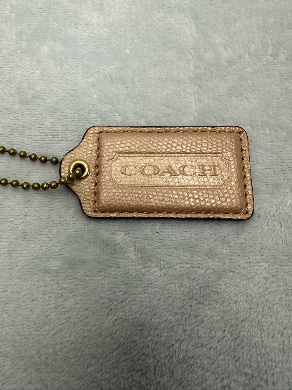 Coach Large Leather Hang Tag Purse Charm Tan Pebbled Leather Brass Chain Auth